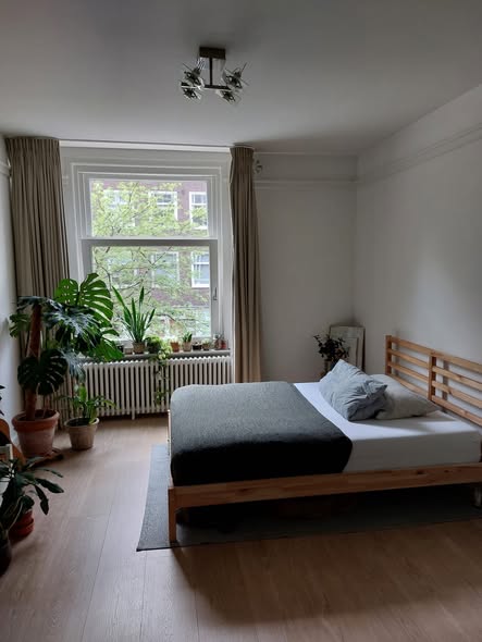 Kamer Rivierenbuurt in Amsterdam