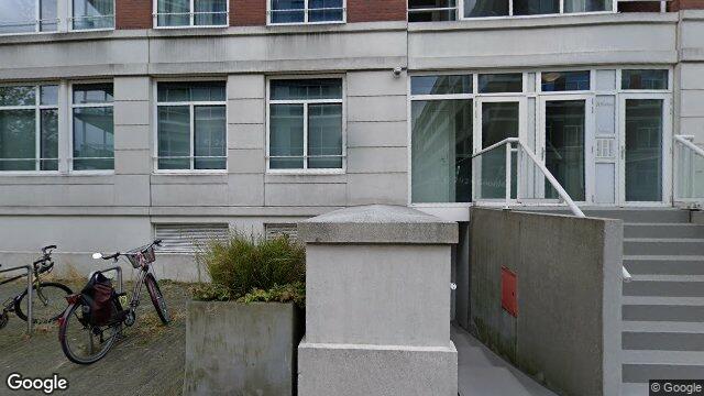 Apartment Burgemeester De Monchyplein in Den Haag