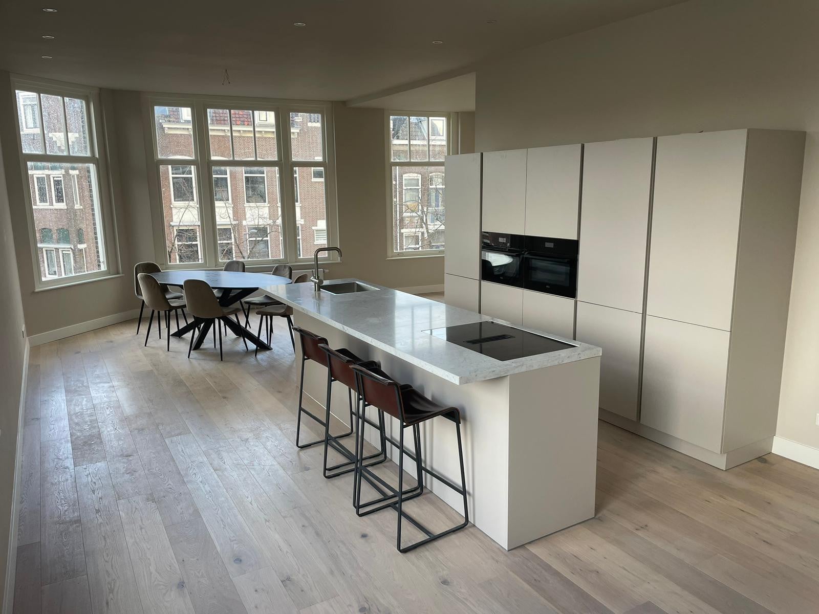 Huurwoning - Oudedijk/Rotterdam (€4000.00/140.00m2)