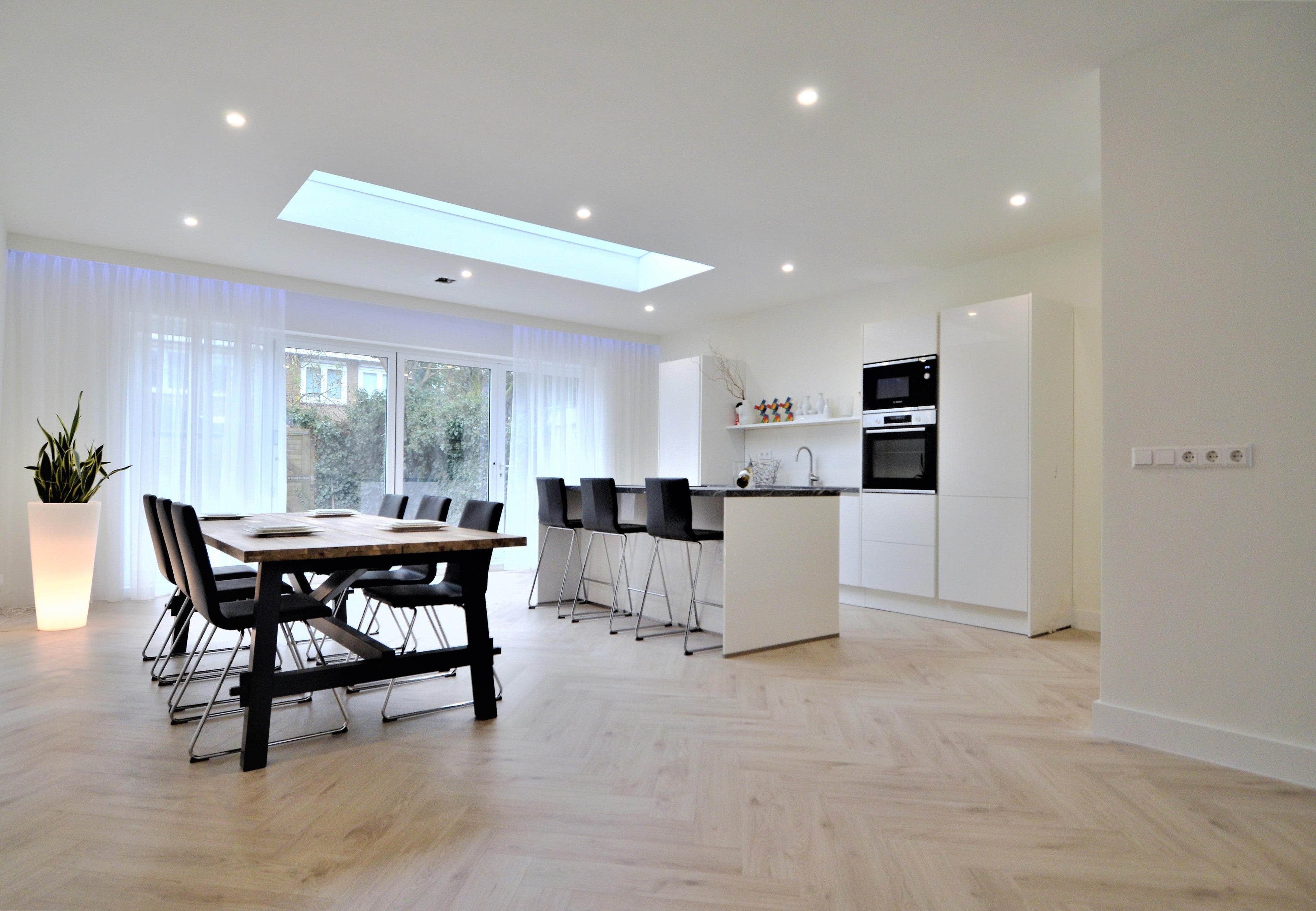 Huurwoning - Wallestein/Amsterdam (€6500.00/250.00m2)