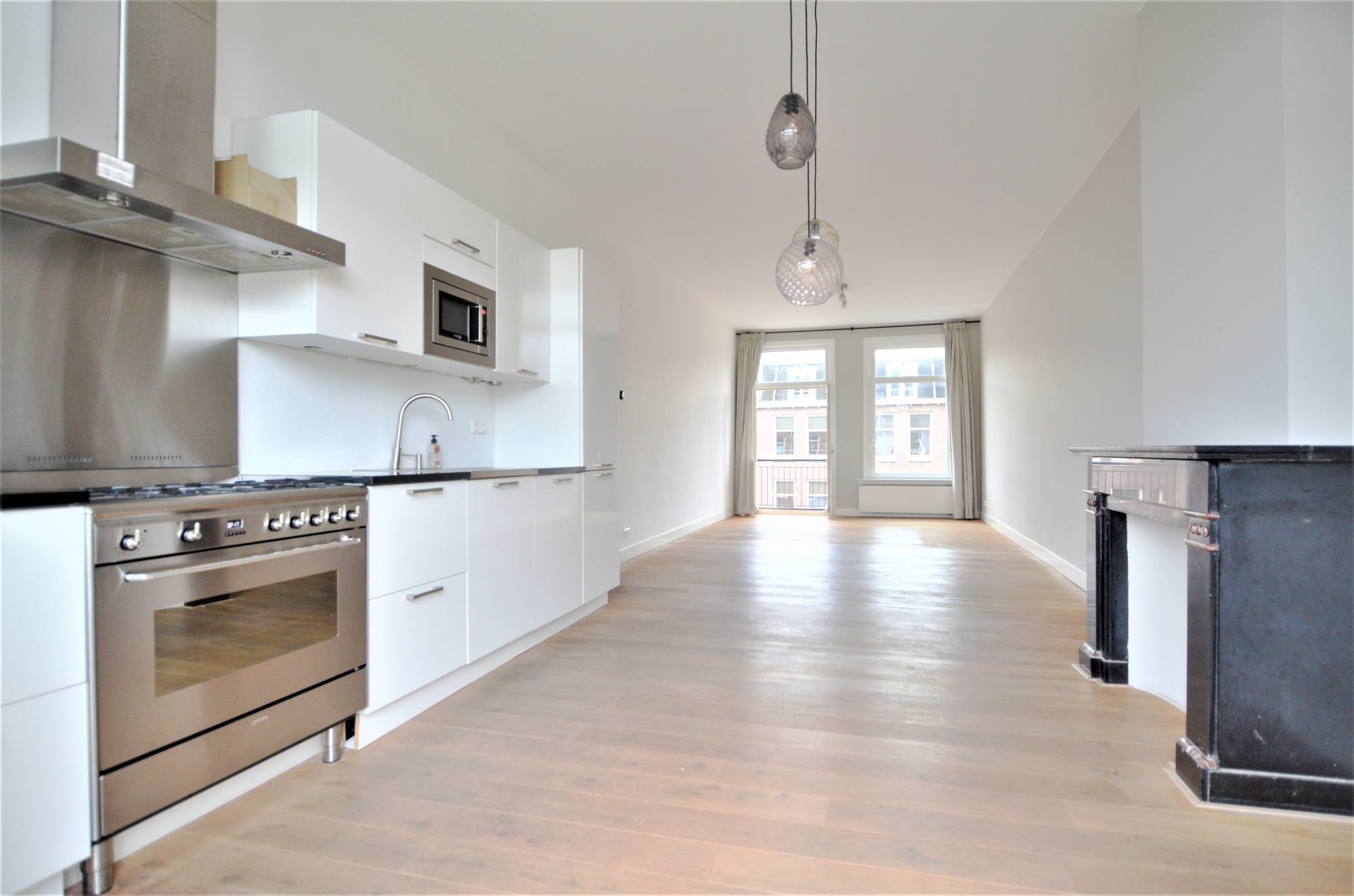 Huurwoning - Admiraal De Ruijterweg/Amsterdam (€2650.00/80.00m2)