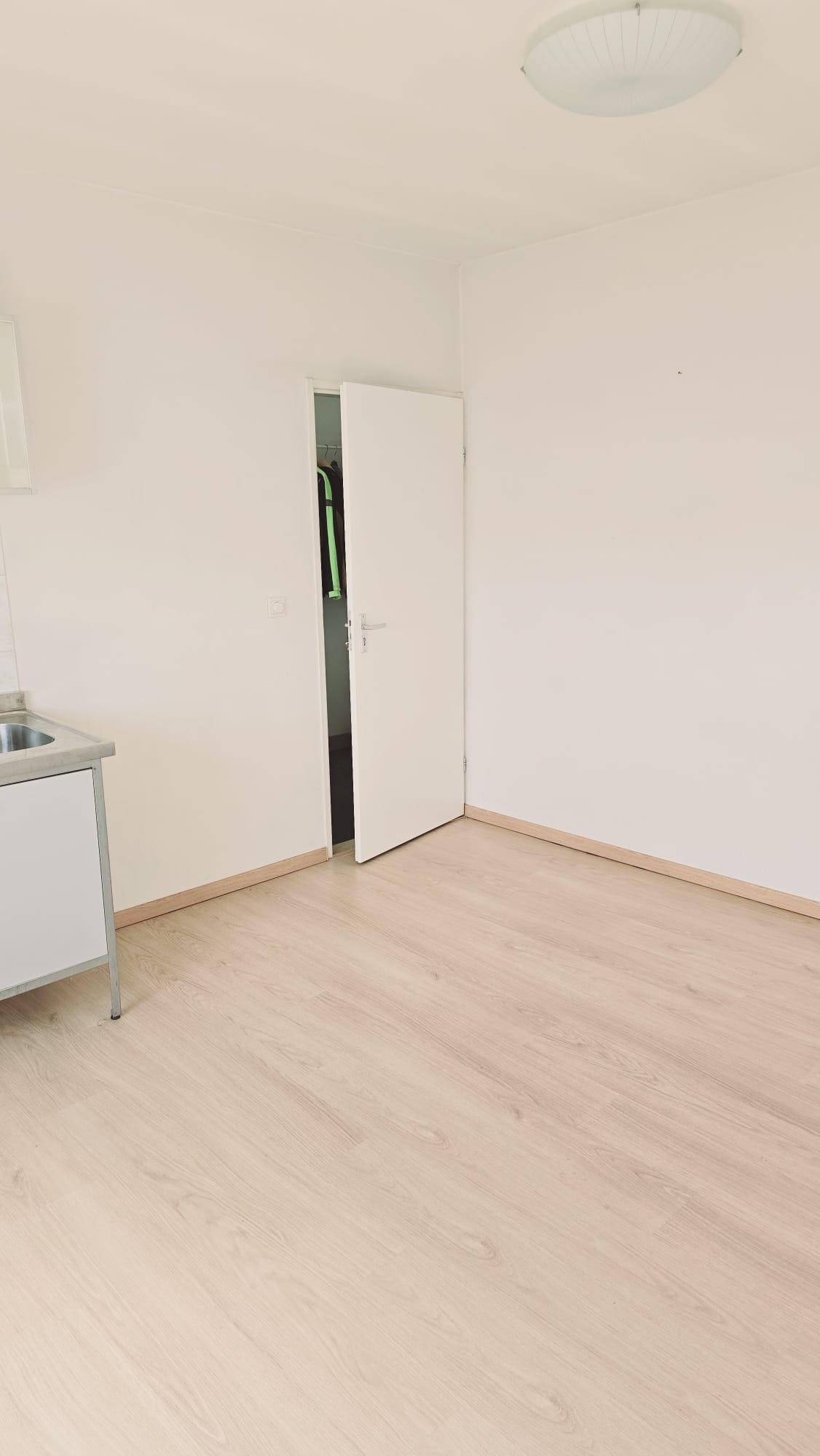 Kamer - Parallelweg/Heerlen (€450.00/22.00m2)