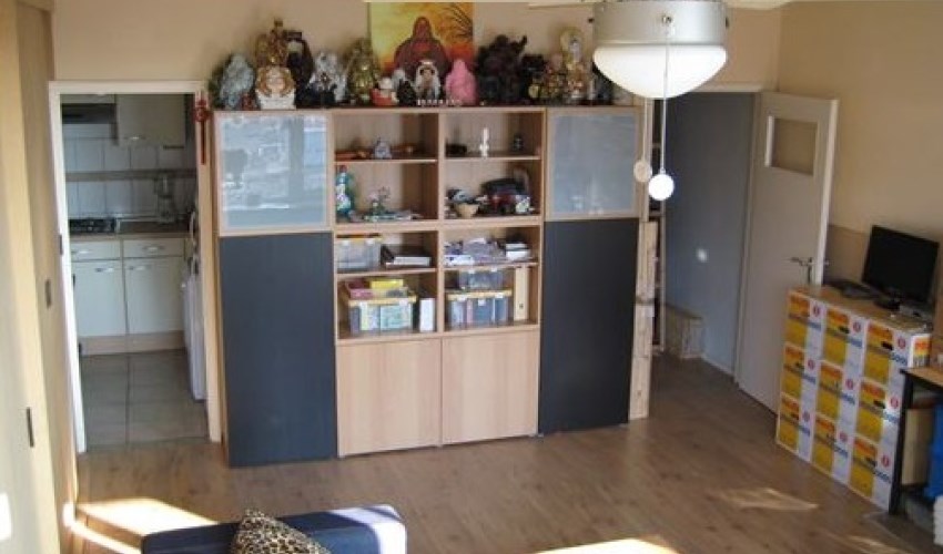 Kamer - Zwart Janstraat/Rotterdam (€595.00/25.00m2)