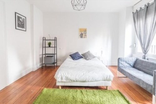 Room Van Zeggelenlaan in Den Haag