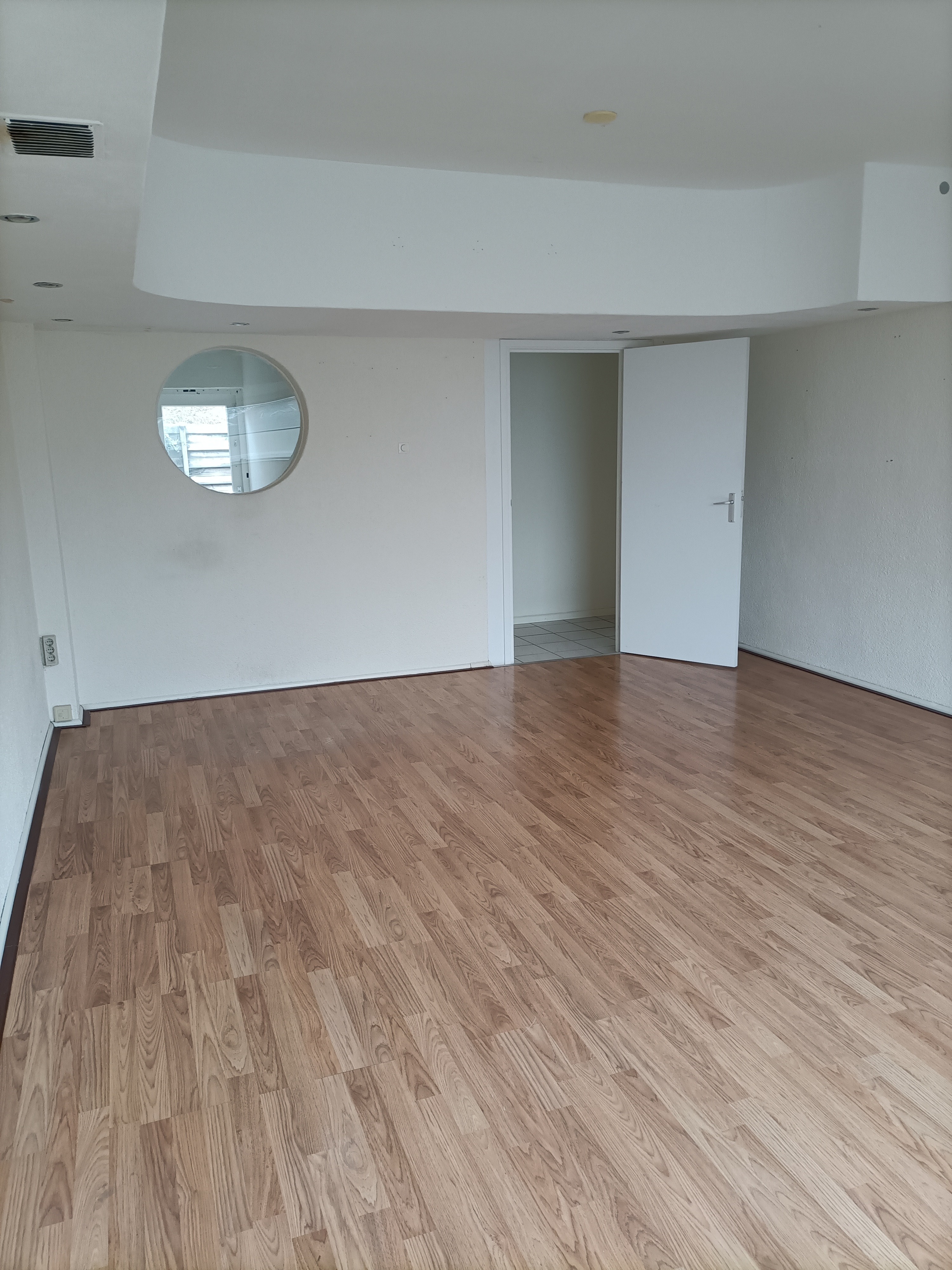Kamer - Veenderweg/Ede (€575.00/30.00m2)
