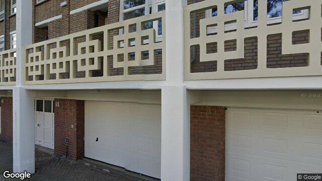 Apartment De Savornin Lohmanlaan in Den Haag