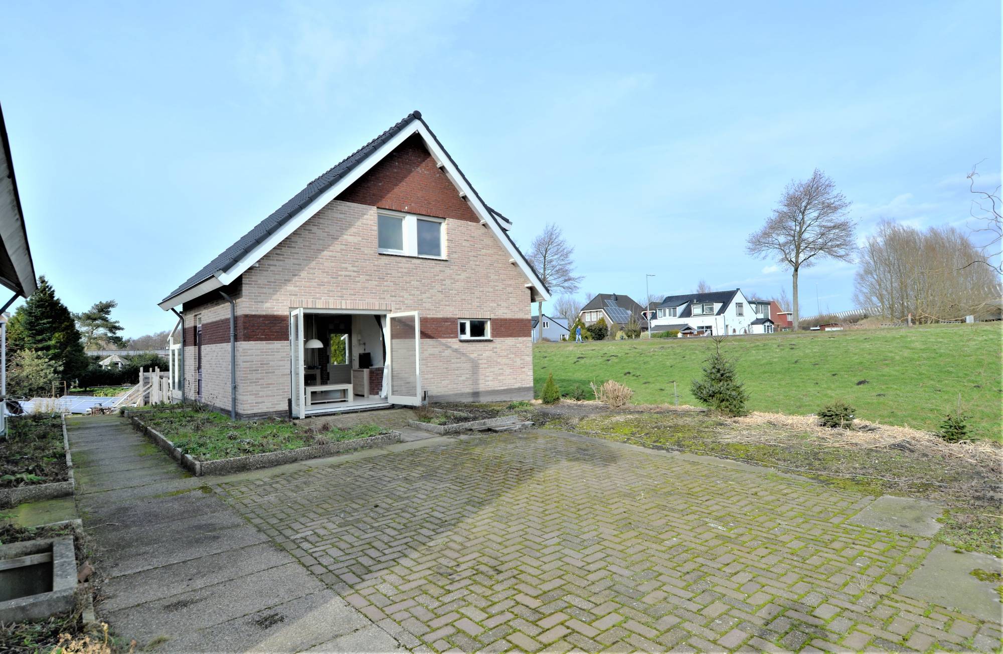 Huurwoning - Raasdorperweg/Amsterdam (€1950.00/100.00m2)