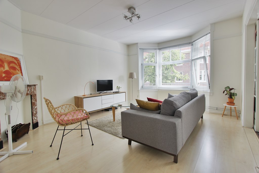 Apartment Woestduinstraat in Amsterdam