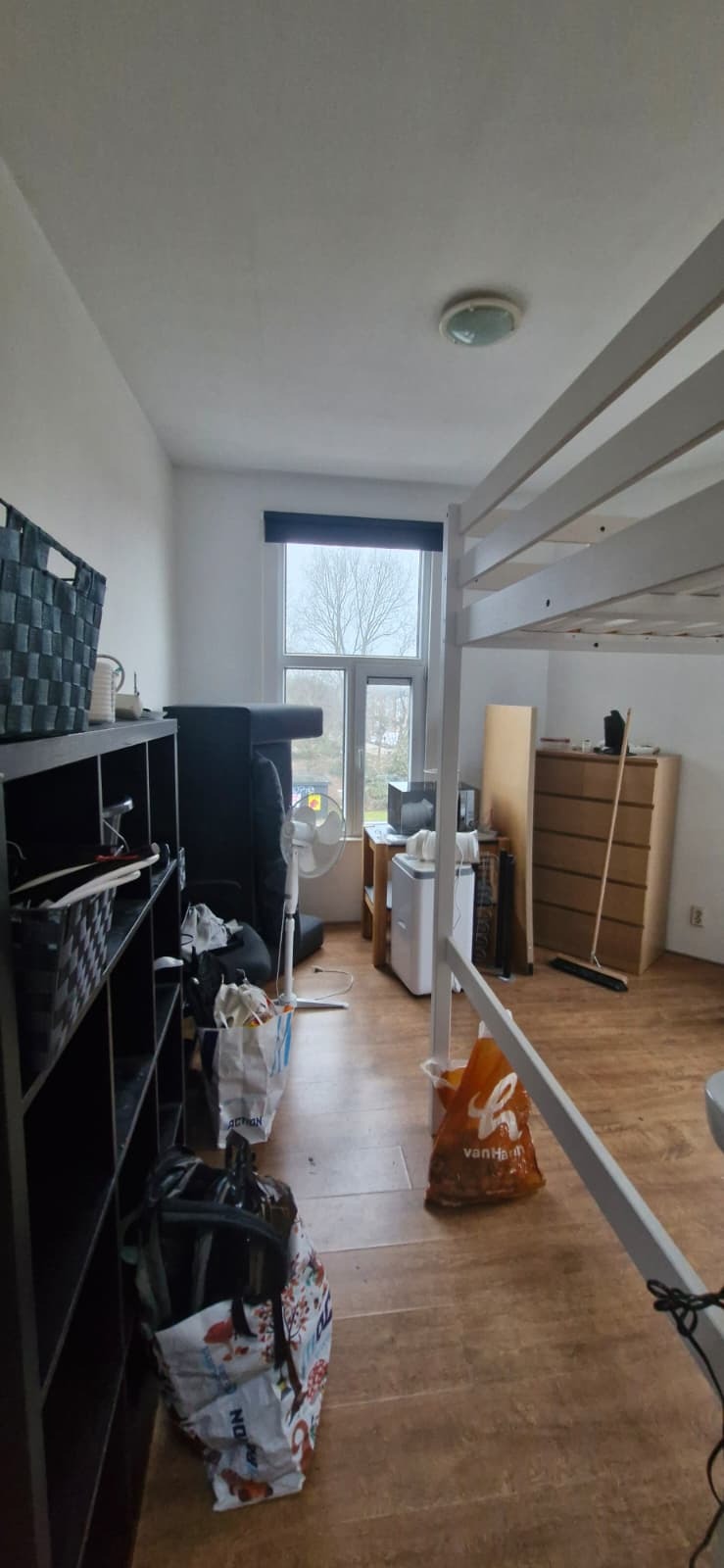 Kamer - Surinamestraat/Utrecht (€695.00/12.00m2)