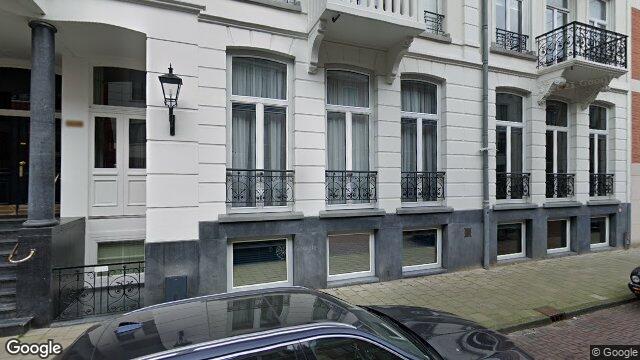Appartement Pieter Cornelisz. Hooftstraat in Amsterdam