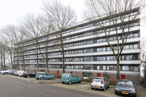 Apartment Hijmans van Den Berghlaan in Utrecht