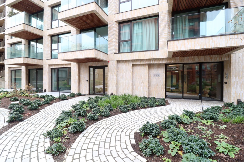 Studio - Grasweg/Amsterdam (€1750.00/38.00m2)