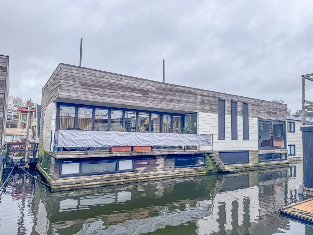 Huurwoning - Ijsbaanpad/Amsterdam (€2250.00/55.00m2)