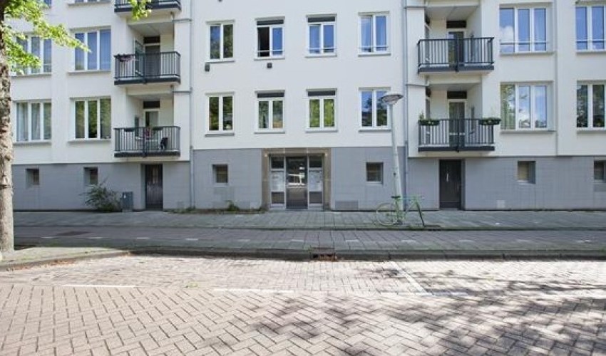 Appartement James Rosskade in Amsterdam
