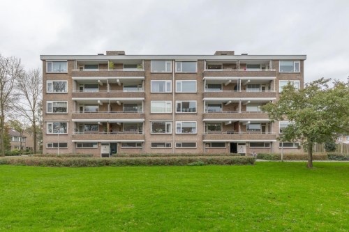 Appartement J J Van Deinselaan in Enschede