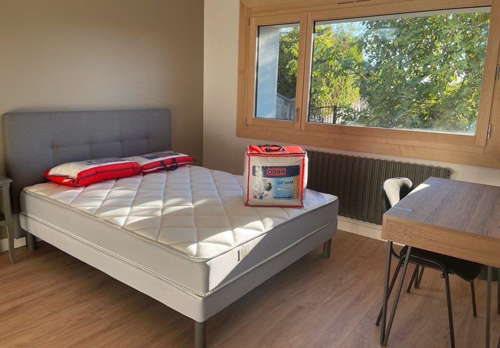 Kamer - Gerard Doustraat/Amsterdam (€1055.00/38.00m2)