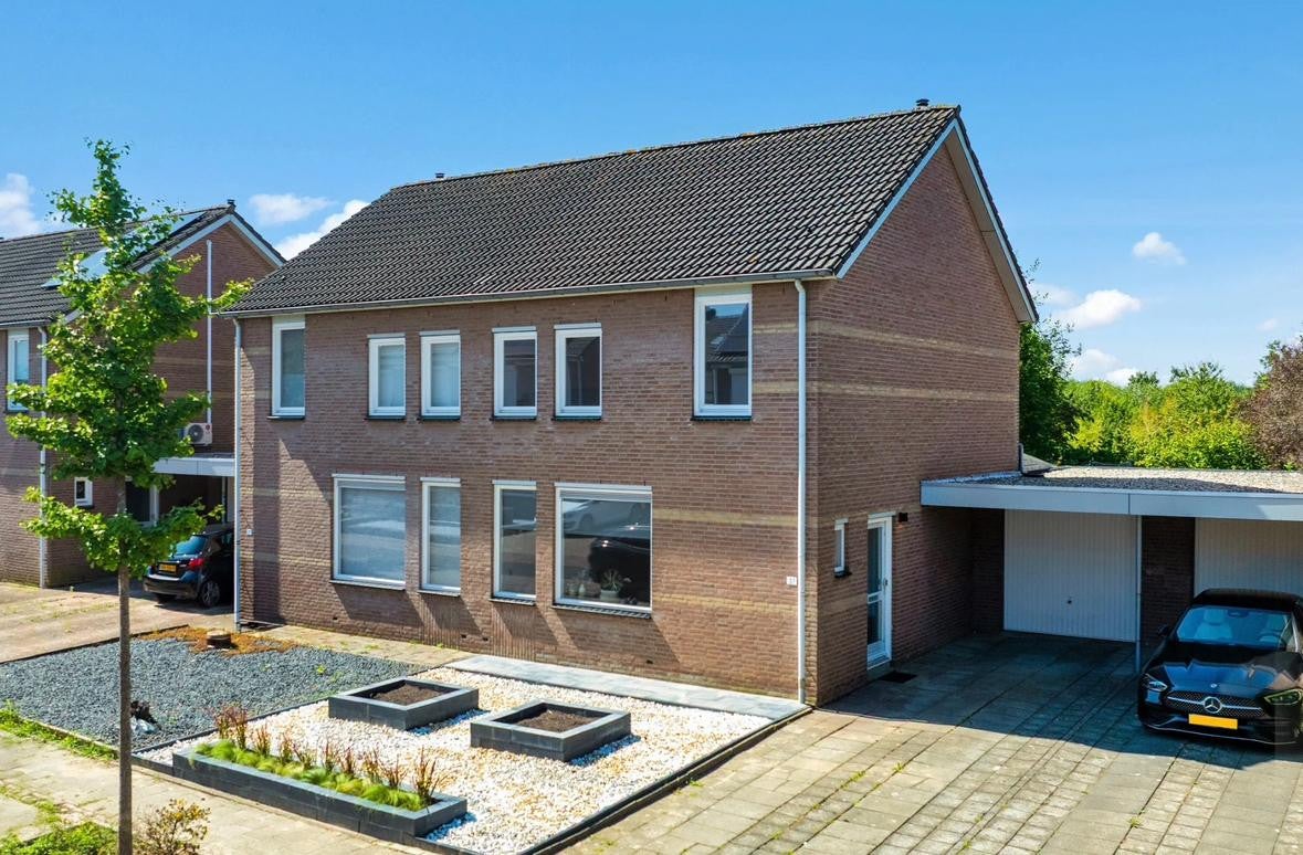 Huurwoning - Eglantier/Brunssum (€1995.00/112.00m2)