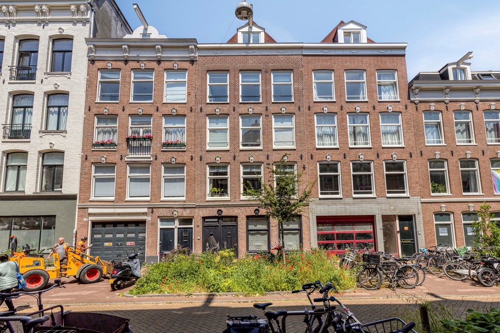 Apartment Eerste Jacob van Campenstraat in Amsterdam