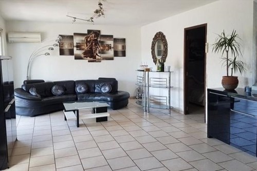 Kamer - Nieuwezijds Voorburgwal/Amsterdam (€1045.00/31.00m2)