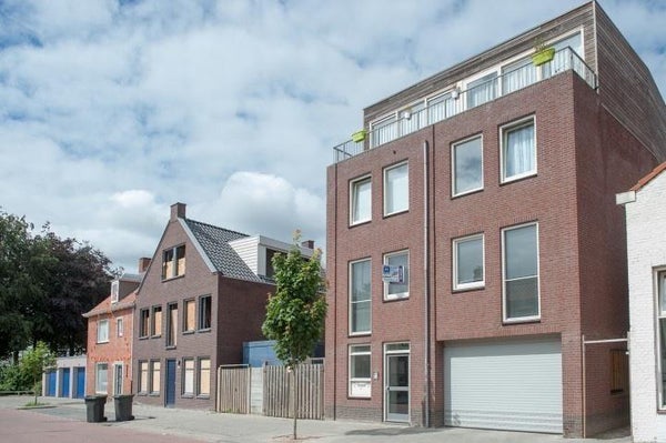 Apartment Pastoor Smitsstraat in Tilburg