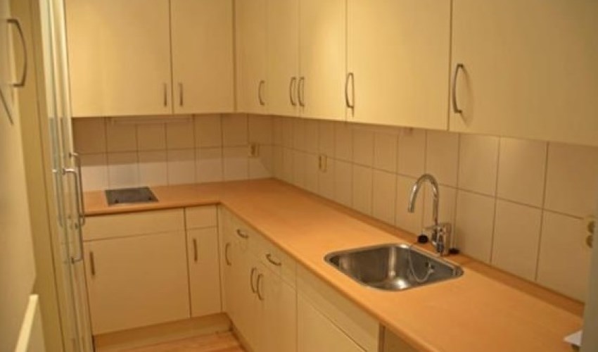 Kamer - Schiedamseweg/Rotterdam (€422.00/17.00m2)