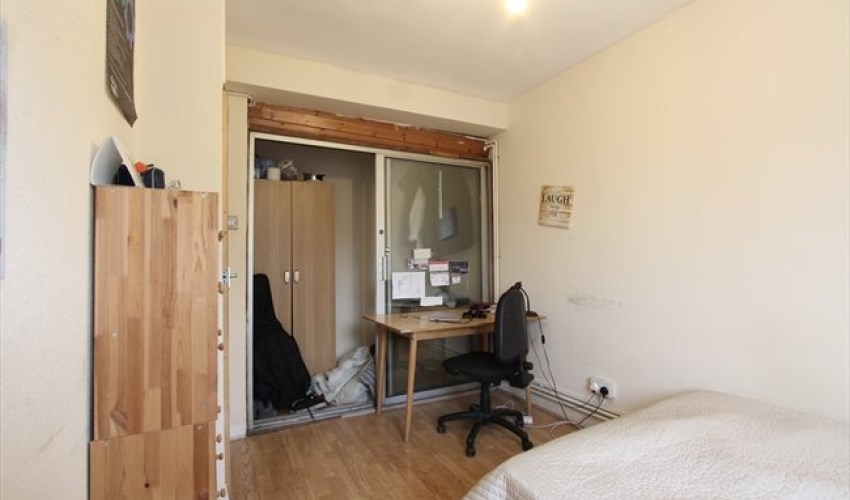 Kamer - Nobelstraat/Den Haag (€560.00/16.00m2)