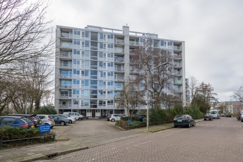 Apartment Jacob van Campenlaan in Leiden
