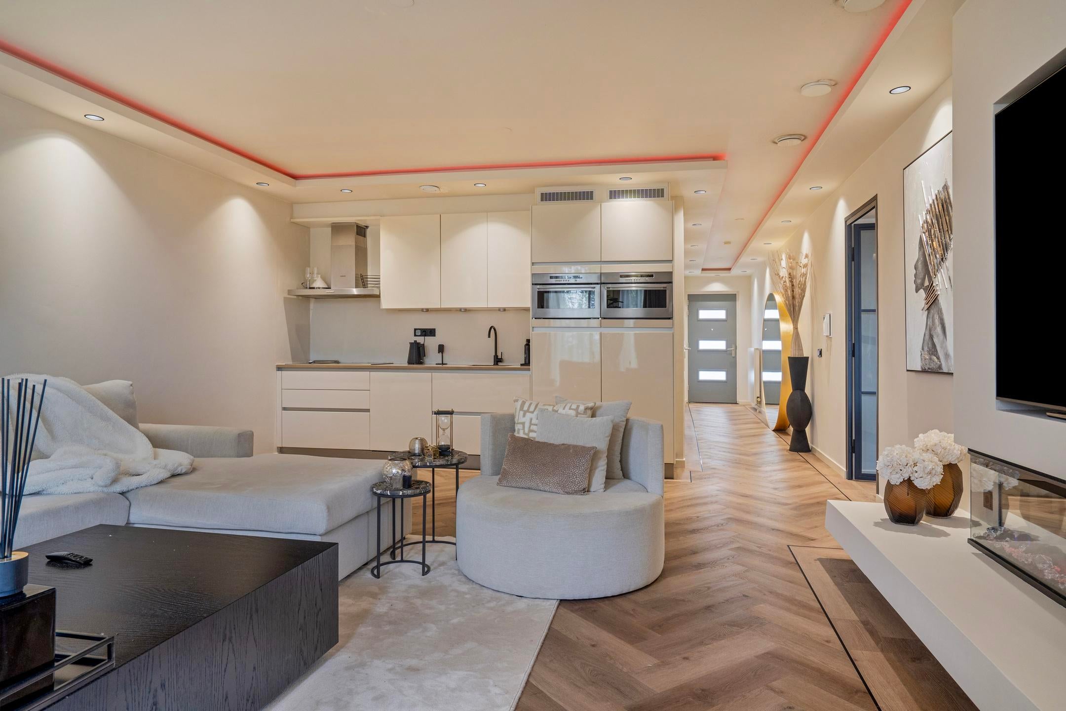 Huurwoning - Kiekstraat/Amsterdam (€2595.00/97.00m2)