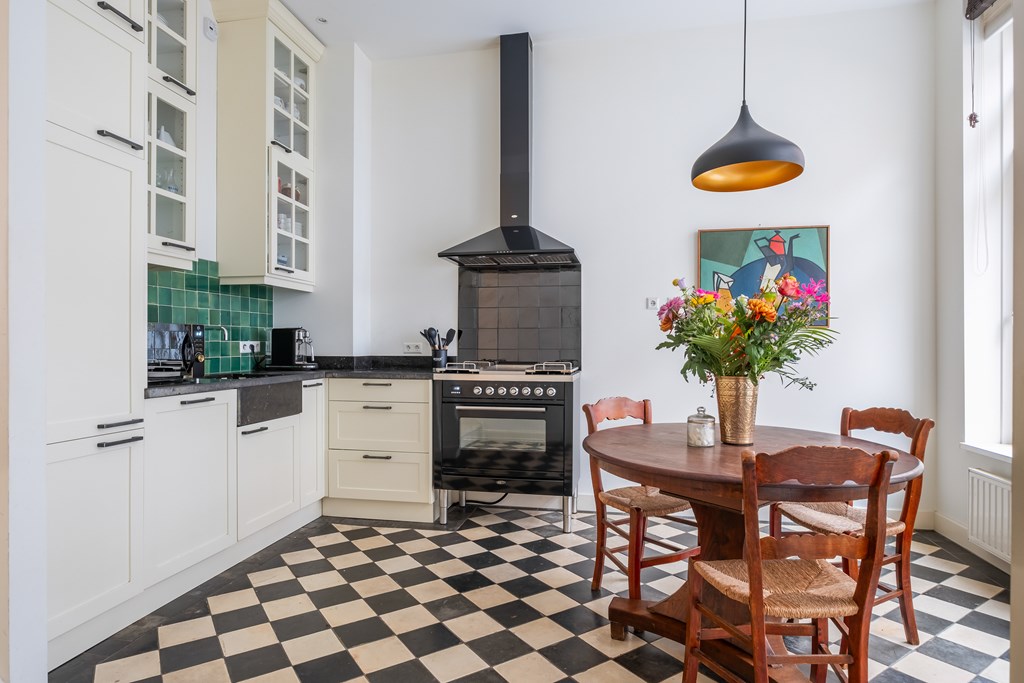 Apartment Boomstraat in Amsterdam