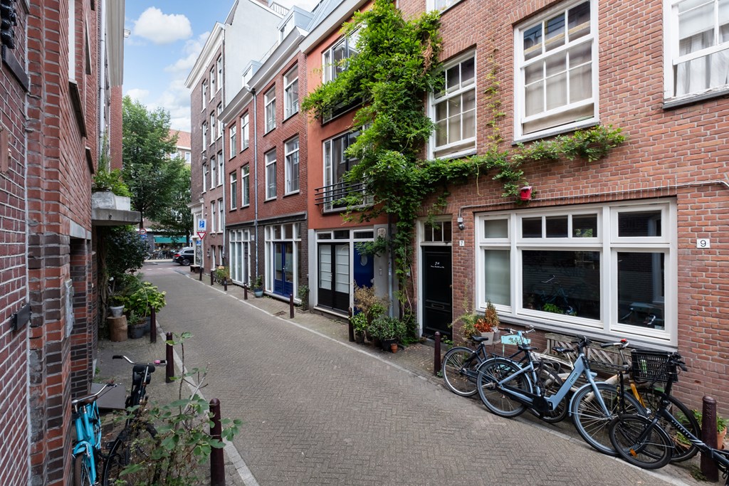 Appartement Tweede Looiersdwarsstraat in Amsterdam