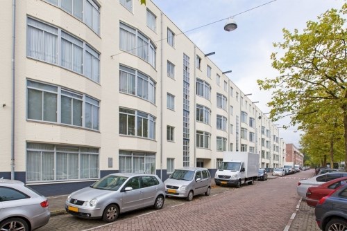 Apartment Daniël Defoelaan in Amsterdam