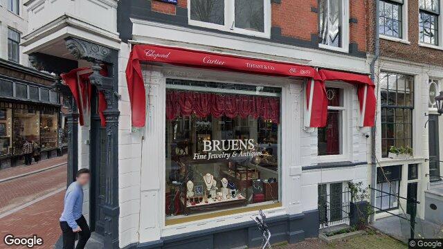 Apartment Nieuwe Spiegelstraat in Amsterdam