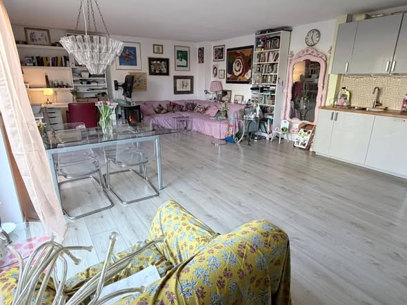 Huurwoning - Unknown/Amsterdam (€1500.00/65.00m2)