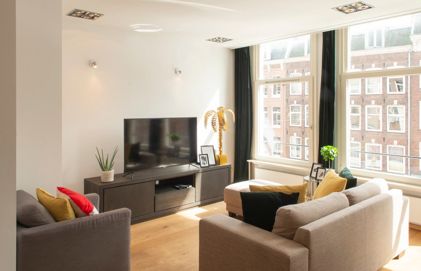 Huurwoning - Albert Cuypstraat/Amsterdam (€2750.00/65.00m2)