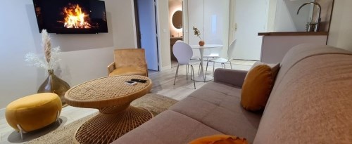 Room Mijnsherenlaan in Rotterdam