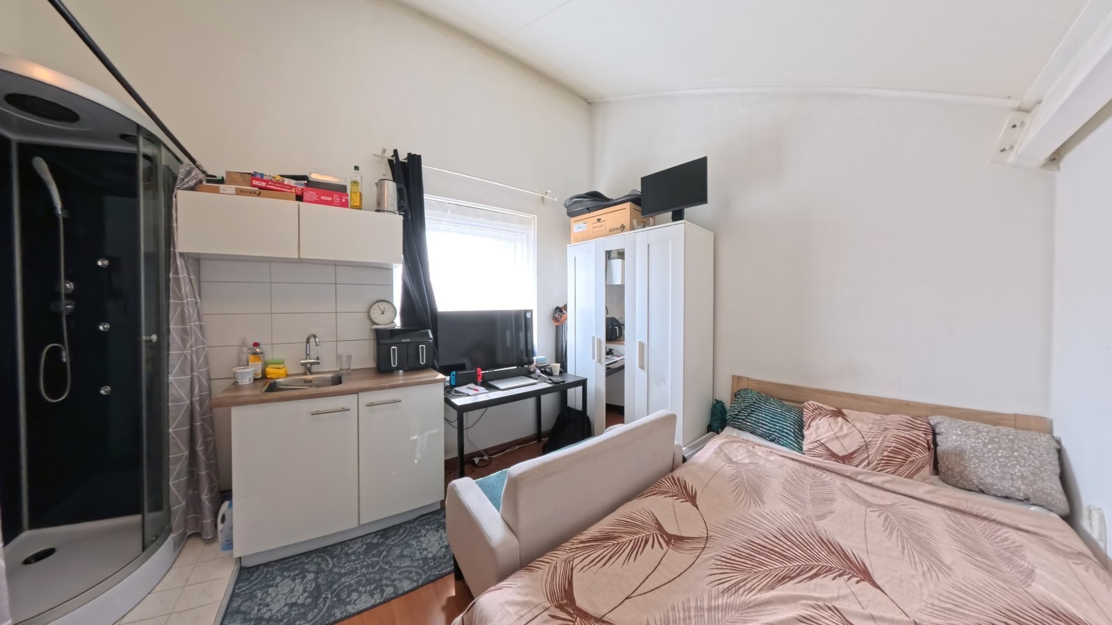 Studio - Eendrachtstraat/Almere (€1350.00/30.00m2)