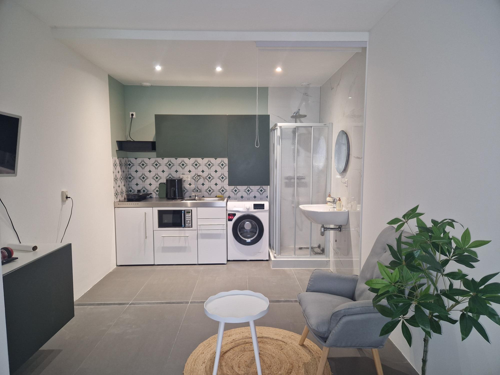 Studio - Gietenstraat/Den Haag (€1000.00/24.00m2)