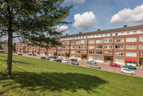 Appartement Schiedamseweg Beneden in Rotterdam