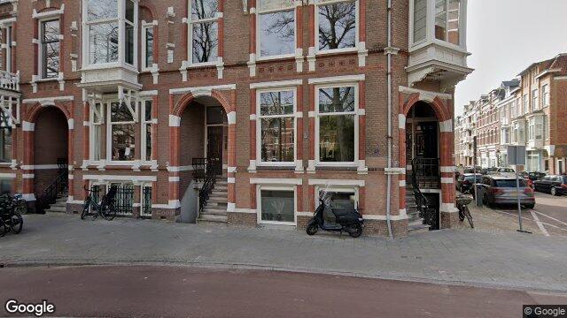 Apartment Koningin Emmakade in Den Haag