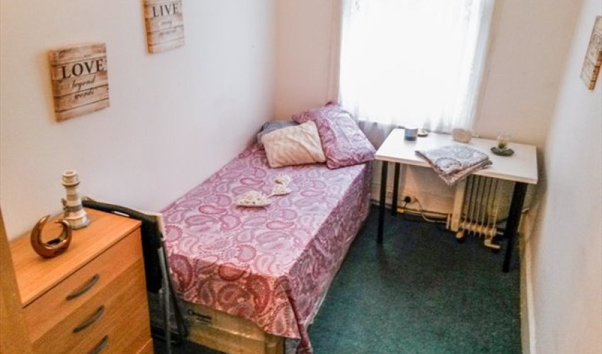 Room Amsterdamsestraatweg in Utrecht