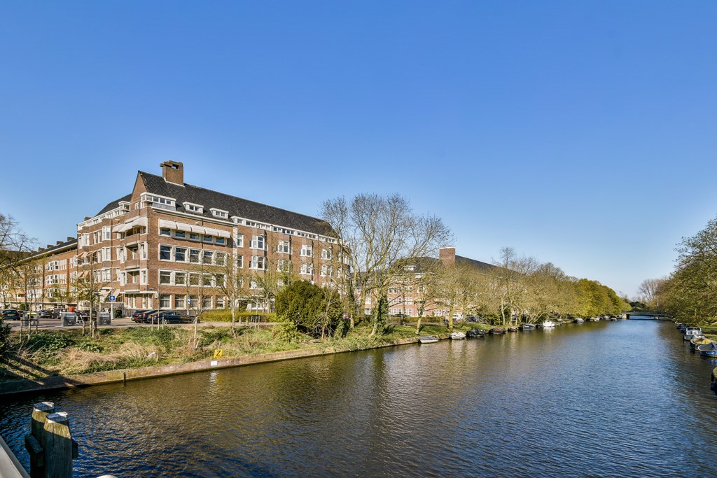 Appartement - Stadionkade/Amsterdam (€4500.00/118.00m2)