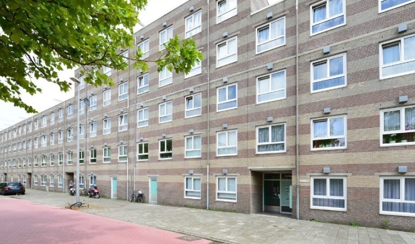 Kamer Daniël Defoelaan in Amsterdam