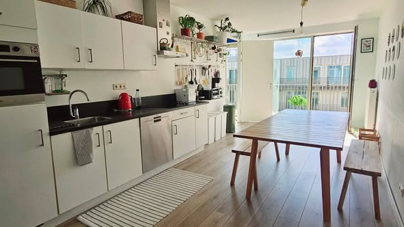 Kamer - Bijlmer/Amsterdam (€930.00/101.00m2)