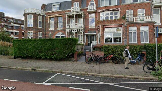 Apartment Badhuisweg in Den Haag