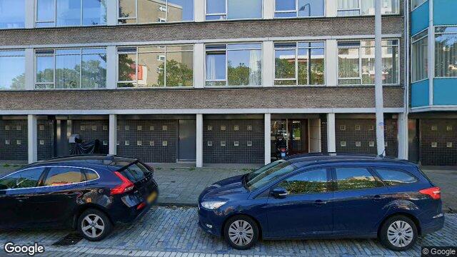 Apartment Escamplaan in Den Haag