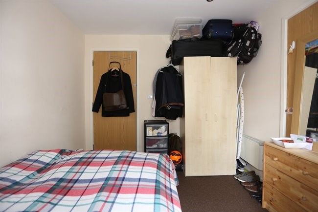 Kamer - Juliana van Stolberglaan/Den Haag (€525.00/17.00m2)