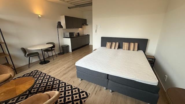 Huurwoning - Van Boecopkade/Den Haag (€1365.00/30.00m2)