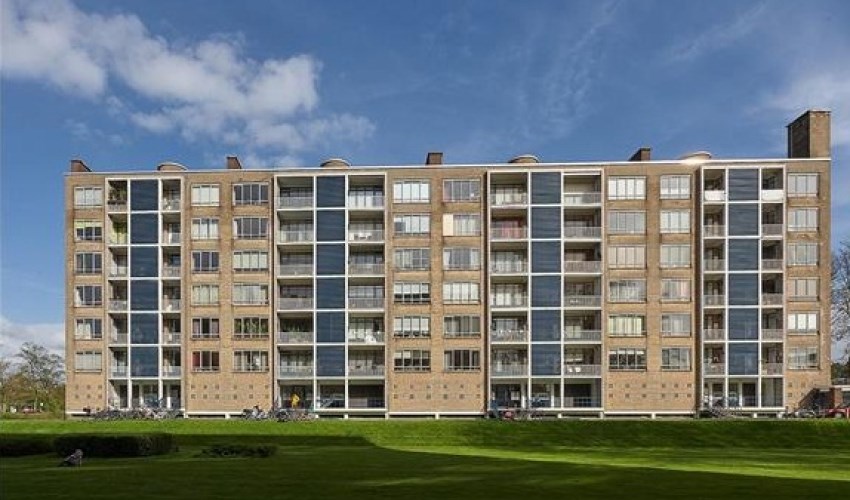 Apartment Van Alkemadelaan in Den Haag