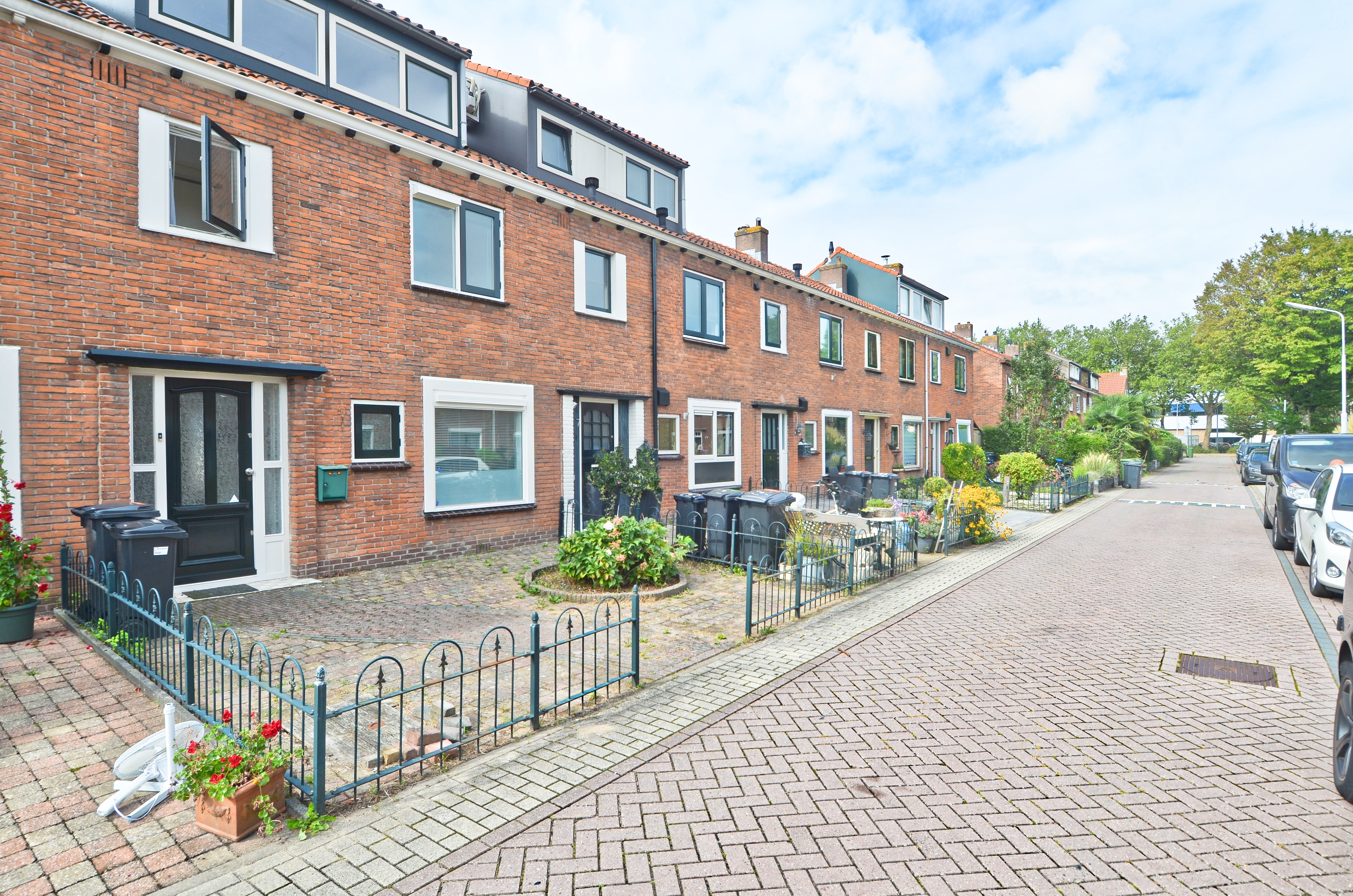 Huurwoning - Talmastraat/Zwanenburg (€2000.00/100.00m2)