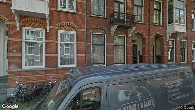 Apartment Van Eeghenstraat in Amsterdam